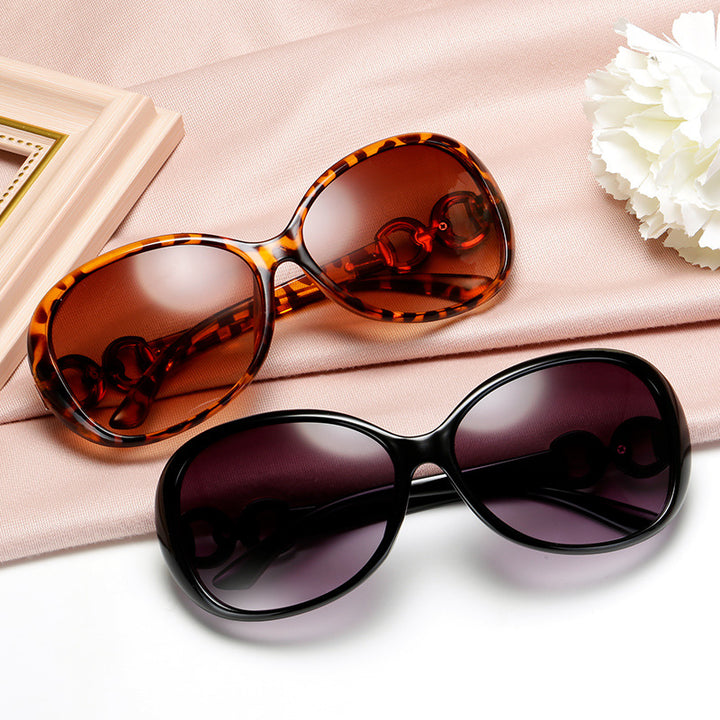 Aviato Bella Loop Sunglasses