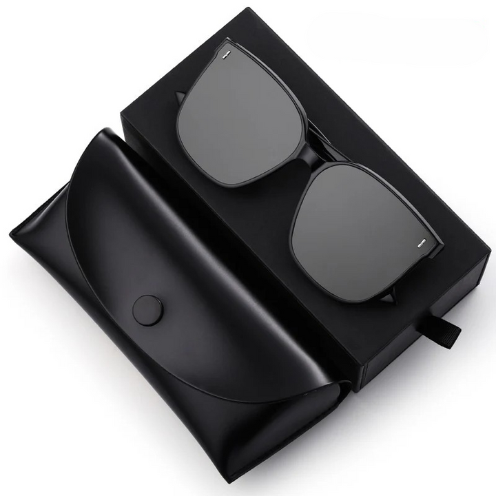 Aviato Pure Black Vision