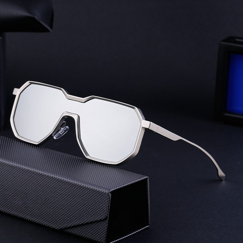 Aviato Carvani Edge Sunglasses