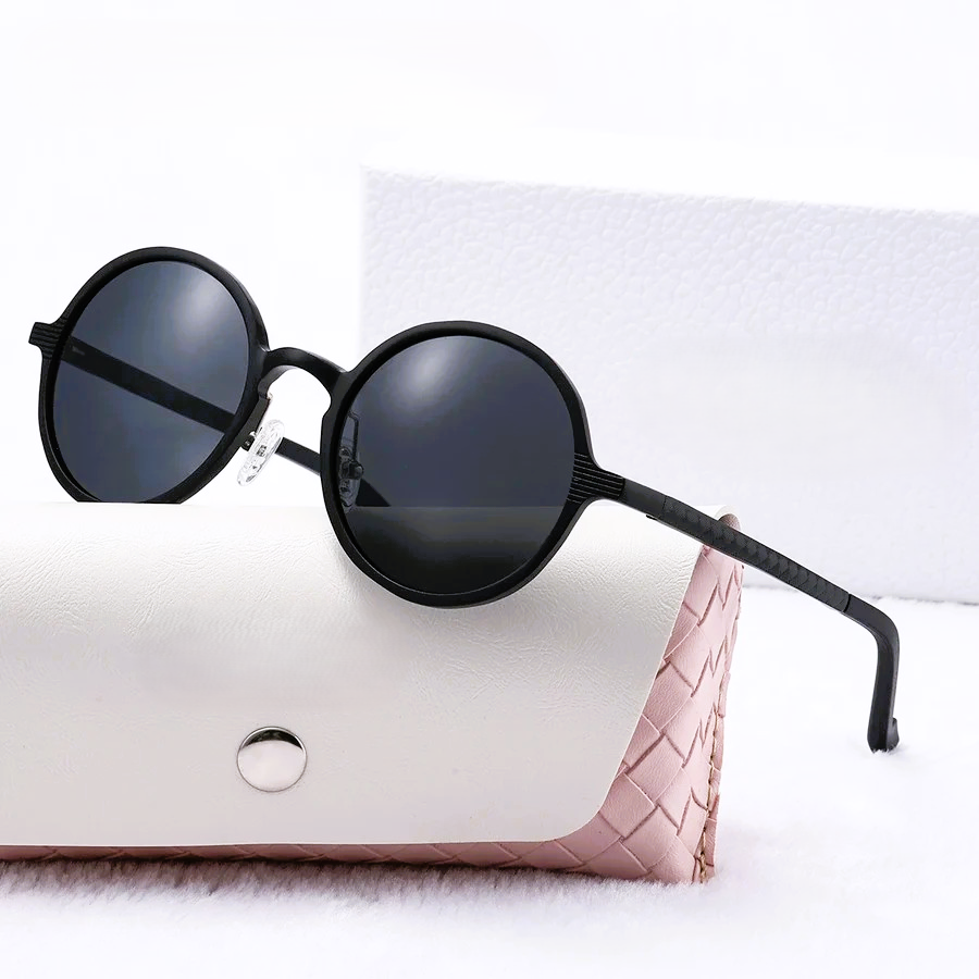 Aviato Studio 79 Shades