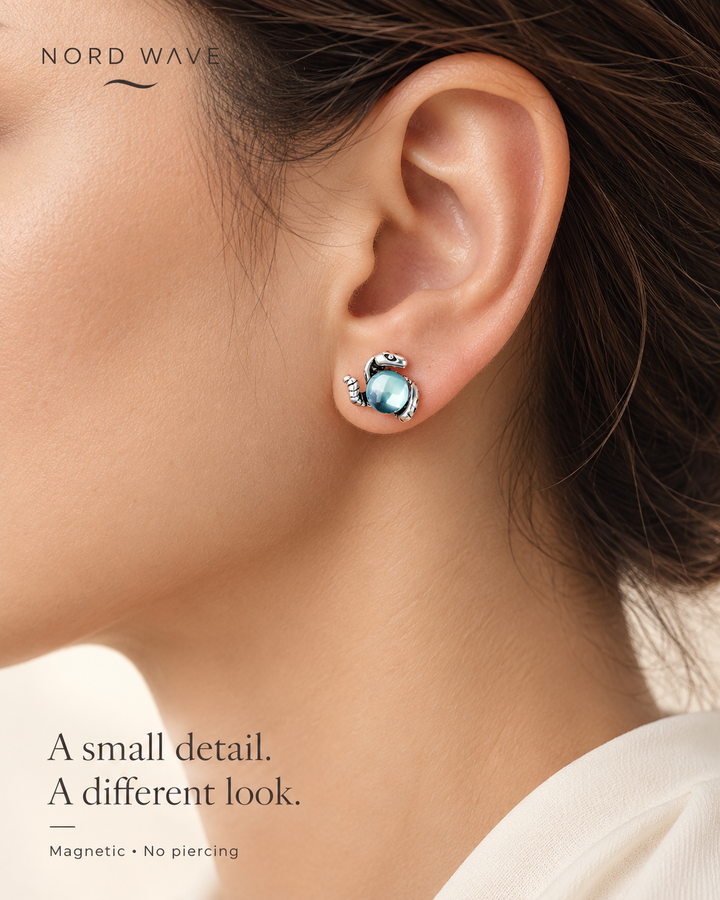 Nord Serpentine Magnetic Earrings