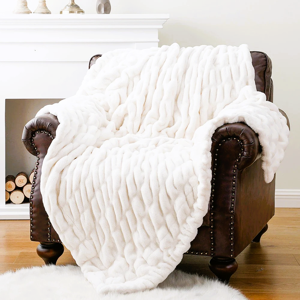 Battilo Eco Faux Rabbit Fur  Blanket 39.37x78.74 inch