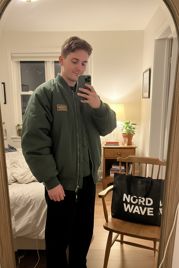 Men Mirror Selfie Green Bomber