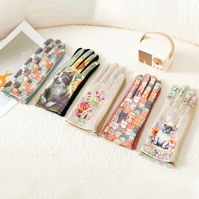 Nord PAWS Art Gloves