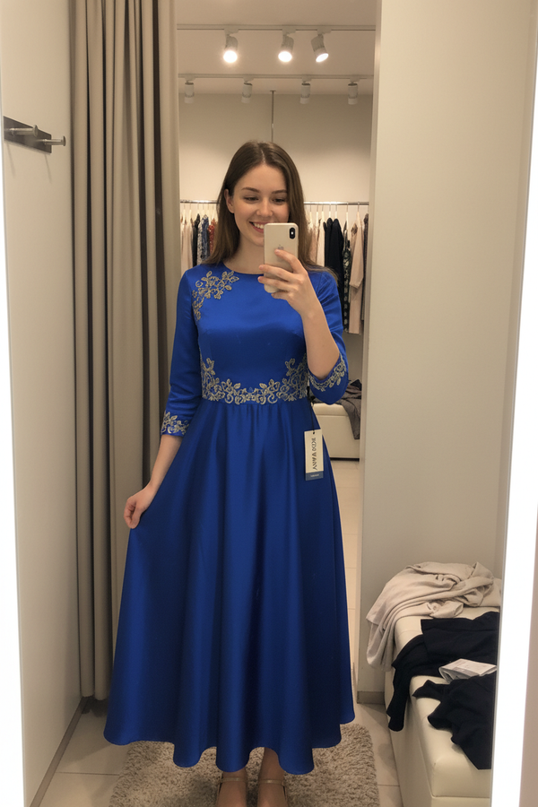 Women Fitting Room Selfie Dress